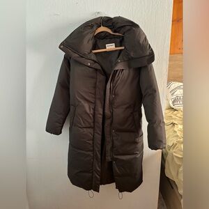 Old navy black puffer coat